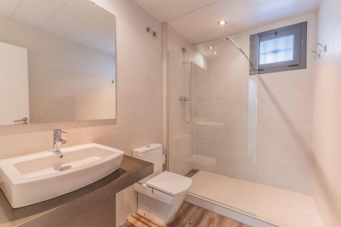 Купить дом в Сан-Андреу-де-Льяванерес, Испания с 6 комнат, 578м², № 7192 - фото 10