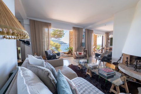 Купить квартиру в Палафружель, Испания с 5 комнат, 144м², № 7188 - фото 12