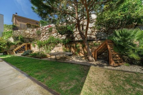 4 bedrooms house for sale in Teia, Barcelona, Catalonia, Spain № 7193 - photo 17