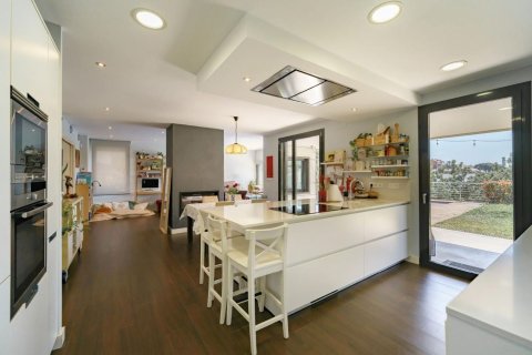 4 bedrooms house for sale in Teia, Barcelona, Catalonia, Spain № 7193 - photo 12