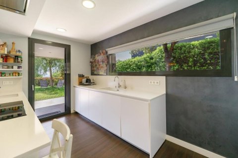 4 bedrooms house for sale in Teia, Barcelona, Catalonia, Spain № 7193 - photo 13