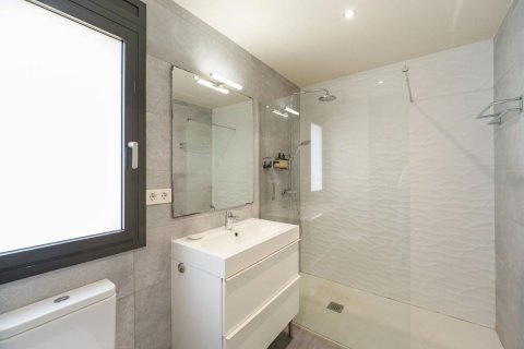 4 bedrooms house for sale in Teia, Barcelona, Catalonia, Spain № 7193 - photo 6