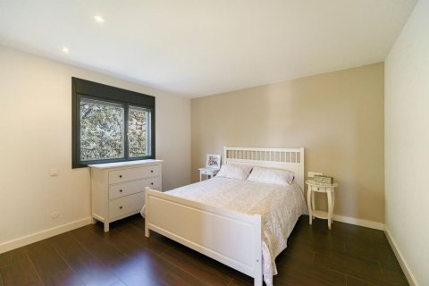 4 bedrooms house for sale in Teia, Barcelona, Catalonia, Spain № 7193 - photo 9