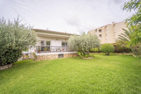 Сasa de 4 dormitorios en venta en Coma-Ruga, Tarragona, Cataluña, Spain № 1321 - foto 5