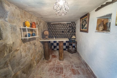 Сasa de 4 dormitorios en venta en Coma-Ruga, Tarragona, Cataluña, Spain № 1321 - foto 25
