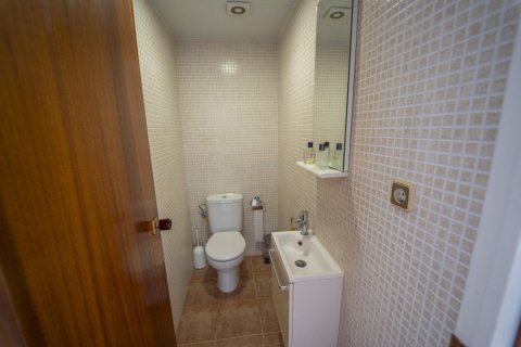Сasa de 4 dormitorios en venta en Coma-Ruga, Tarragona, Cataluña, Spain № 1321 - foto 20