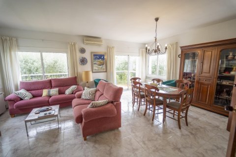 Сasa de 4 dormitorios en venta en Coma-Ruga, Tarragona, Cataluña, Spain № 1321 - foto 11