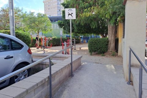 Parcela en venta en Esplugues de Llobregat, Barcelona, Cataluña, Spain № 7026 - foto 10