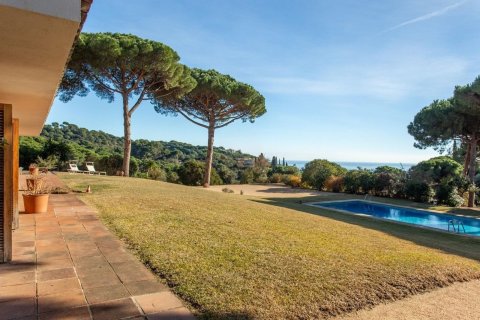 Сasa de 5 dormitorios en venta en Sant Andreu de Llavaneres, Barcelona, Cataluña, Spain № 3582 - foto 26