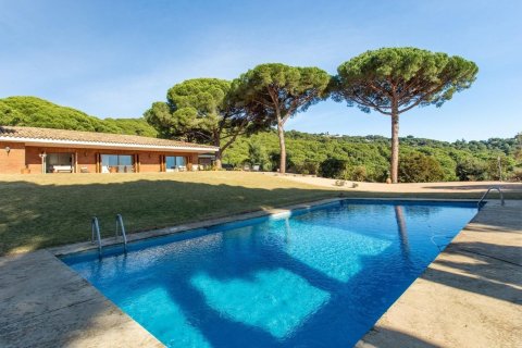 Сasa de 5 dormitorios en venta en Sant Andreu de Llavaneres, Barcelona, Cataluña, Spain № 3582 - foto 24