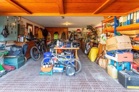 Сasa de 5 dormitorios en venta en Sant Andreu de Llavaneres, Barcelona, Cataluña, Spain № 3582 - foto 21