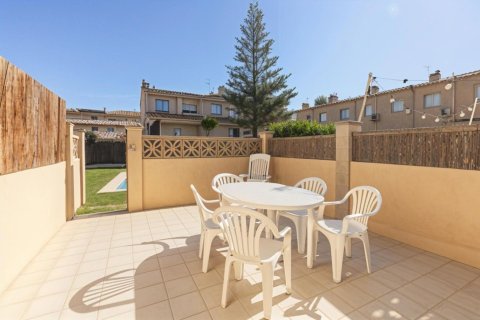 Casa adosada de 4 dormitorios en venta en Palamós, Gerona, Cataluña, Spain № 3640 - foto 2