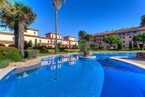 Apartamento de 2 dormitorios en venta en Pals, Gerona, Cataluña, Spain № 3641 - foto 30