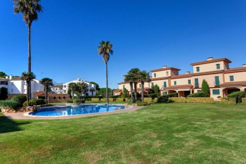 Apartamento de 2 dormitorios en venta en Pals, Gerona, Cataluña, Spain № 3641 - foto 24
