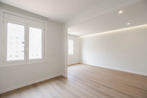 Apartamento de 3 dormitorios en venta en Barcelona, Cataluña, Spain № 3644 - foto 7