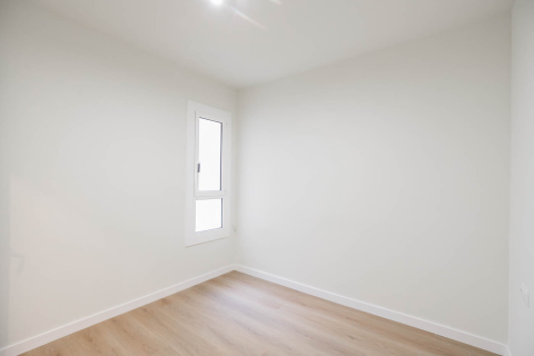 Apartamento de 3 dormitorios en venta en Barcelona, Cataluña, Spain № 3644 - foto 12