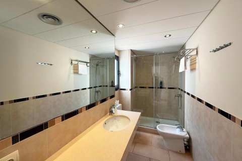 Apartamento de 3 dormitorios en venta en Tamariu, Gerona, Cataluña, Spain № 3639 - foto 12