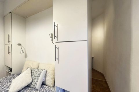 Apartamento de 3 dormitorios en venta en Barcelona, Cataluña, Spain № 3643 - foto 9