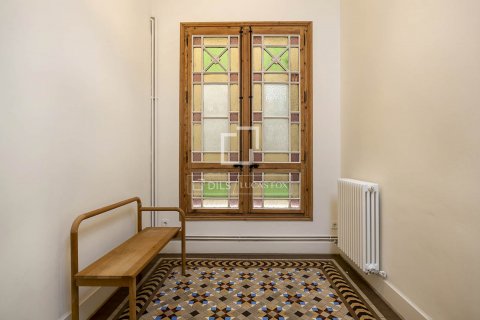 3 bedrooms apartment for rent in Barcelona, Catalonia, Spain № 8846 - photo 5