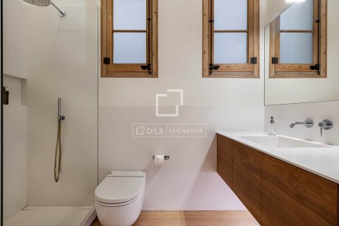 3 bedrooms apartment for rent in Barcelona, Catalonia, Spain № 8846 - photo 14