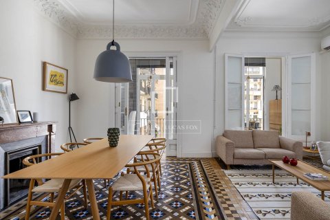 3 bedrooms apartment for rent in Barcelona, Catalonia, Spain № 8846