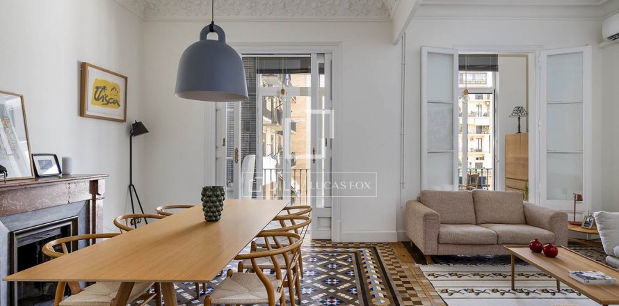 3 bedrooms apartment for rent in Barcelona, Catalonia, Spain № 8846
