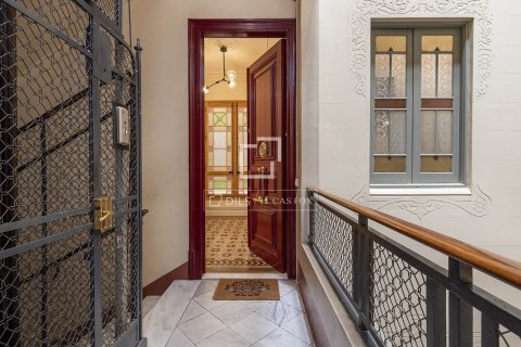 3 bedrooms apartment for rent in Barcelona, Catalonia, Spain № 8846 - photo 3