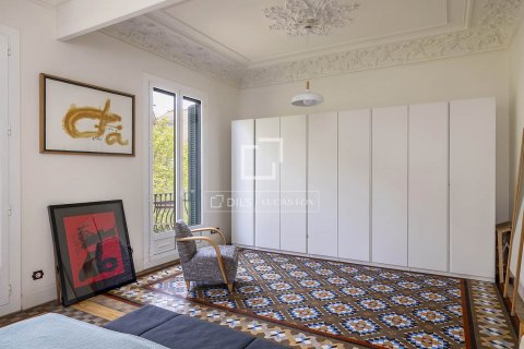 3 bedrooms apartment for rent in Barcelona, Catalonia, Spain № 8846 - photo 10