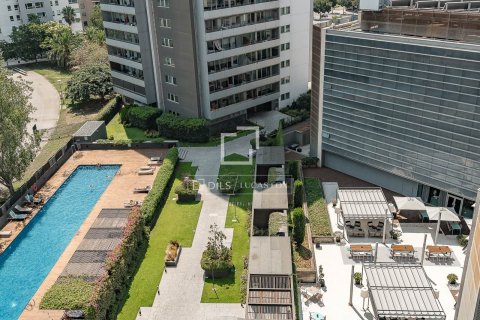 Apartamento de 2 dormitorios en venta en Barcelona, Cataluña, Spain № 8855 - foto 2