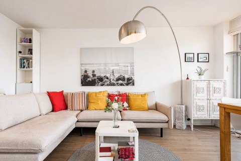 Apartamento de 2 dormitorios en venta en Barcelona, Cataluña, Spain № 8855 - foto 29