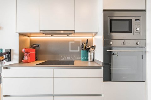 Apartamento de 2 dormitorios en venta en Barcelona, Cataluña, Spain № 8855 - foto 22