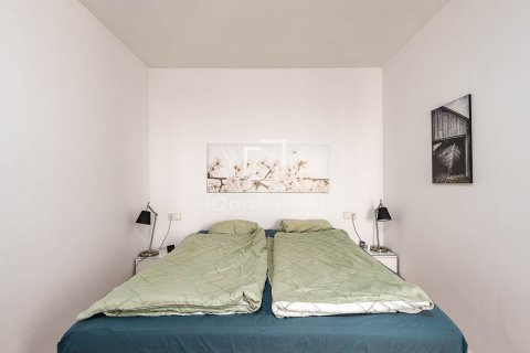 Apartamento de 2 dormitorios en venta en Barcelona, Cataluña, Spain № 8855 - foto 9