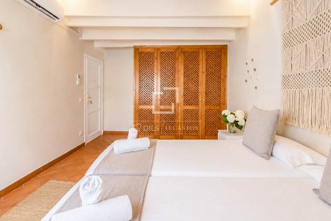 3 bedrooms villa for sale in Sitges, Barcelona, Catalonia, Spain № 8857 - photo 11