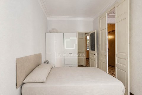 Apartamento de 5 dormitorios en venta en Barcelona, Cataluña, Spain № 8856 - foto 25