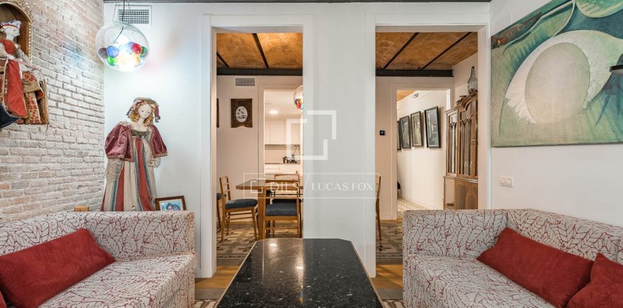 4 bedrooms apartment for sale in Barcelona, Catalonia, Spain № 8858