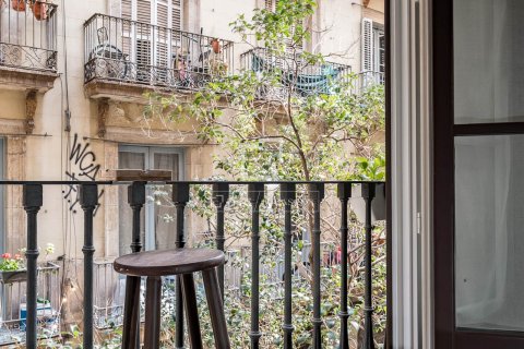 4 bedrooms apartment for sale in Barcelona, Catalonia, Spain № 8858 - photo 26