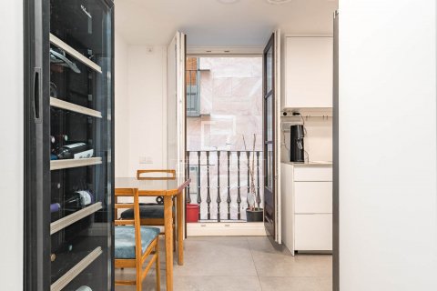 4 bedrooms apartment for sale in Barcelona, Catalonia, Spain № 8858 - photo 18
