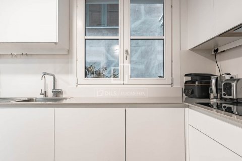 4 bedrooms apartment for sale in Barcelona, Catalonia, Spain № 8858 - photo 30