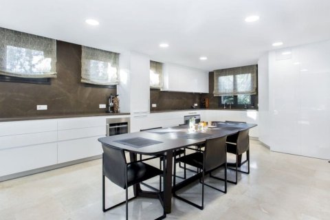 6 bedrooms house for sale in Gava, Barcelona, Catalonia, Spain № 1311 - photo 10