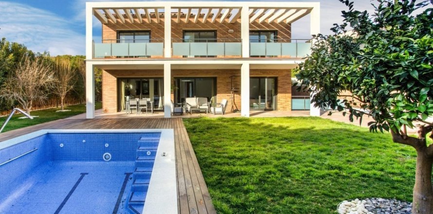 6 bedrooms house for sale in Gava, Barcelona, Catalonia, Spain № 1311