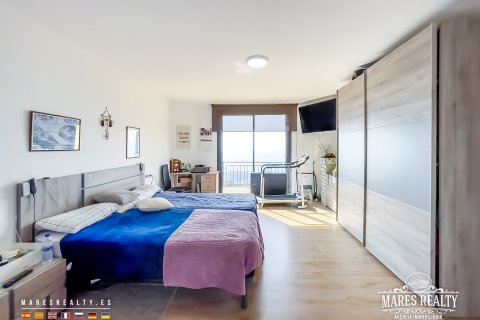 Villa de 13 dormitorios en venta en Lloret de Mar, Gerona, Cataluña, Spain № 1305 - foto 18