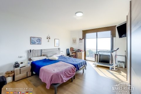 Villa de 13 dormitorios en venta en Lloret de Mar, Gerona, Cataluña, Spain № 1305 - foto 6