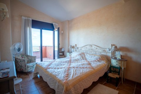 Casa adosada de 3 dormitorios en venta en Begur, Gerona, Cataluña, Spain № 1310 - foto 21