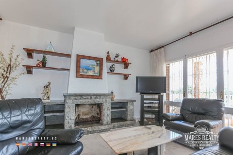Villa de 7 dormitorios en venta en Lloret de Mar, Gerona, Cataluña, Spain № 975 - foto 6