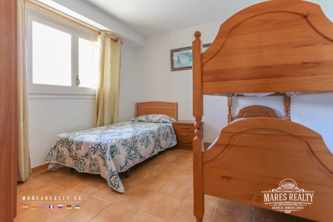 Villa de 7 dormitorios en venta en Lloret de Mar, Gerona, Cataluña, Spain № 975 - foto 17