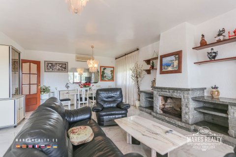 Villa de 7 dormitorios en venta en Lloret de Mar, Gerona, Cataluña, Spain № 975 - foto 7