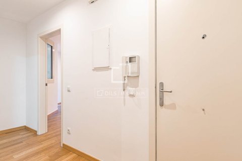 2 bedrooms apartment for sale in Barcelona, Catalonia, Spain № 7173 - photo 16