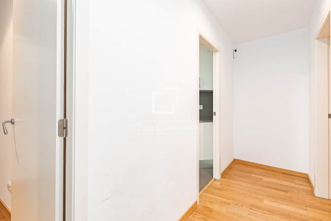 2 bedrooms apartment for sale in Barcelona, Catalonia, Spain № 7173 - photo 17