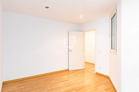 2 bedrooms apartment for sale in Barcelona, Catalonia, Spain № 7173 - photo 28