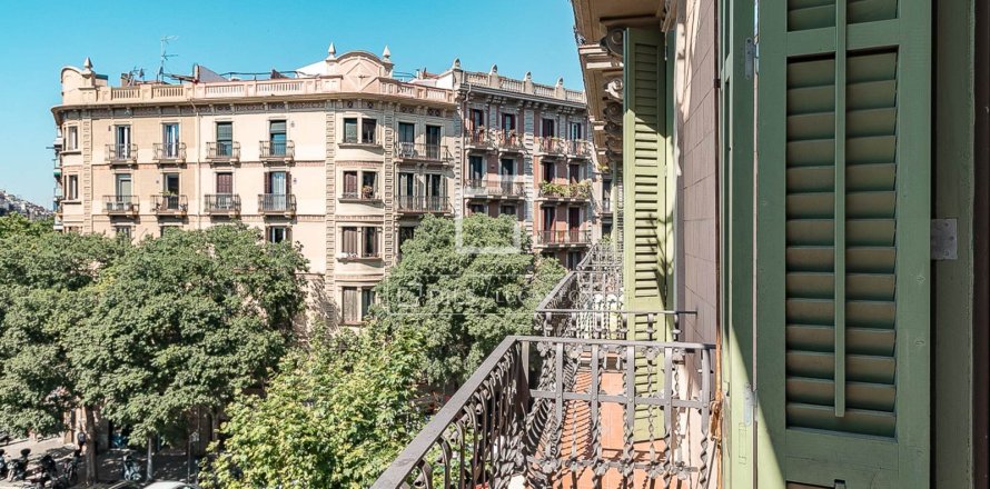 2 bedrooms apartment for sale in Barcelona, Catalonia, Spain № 7173
